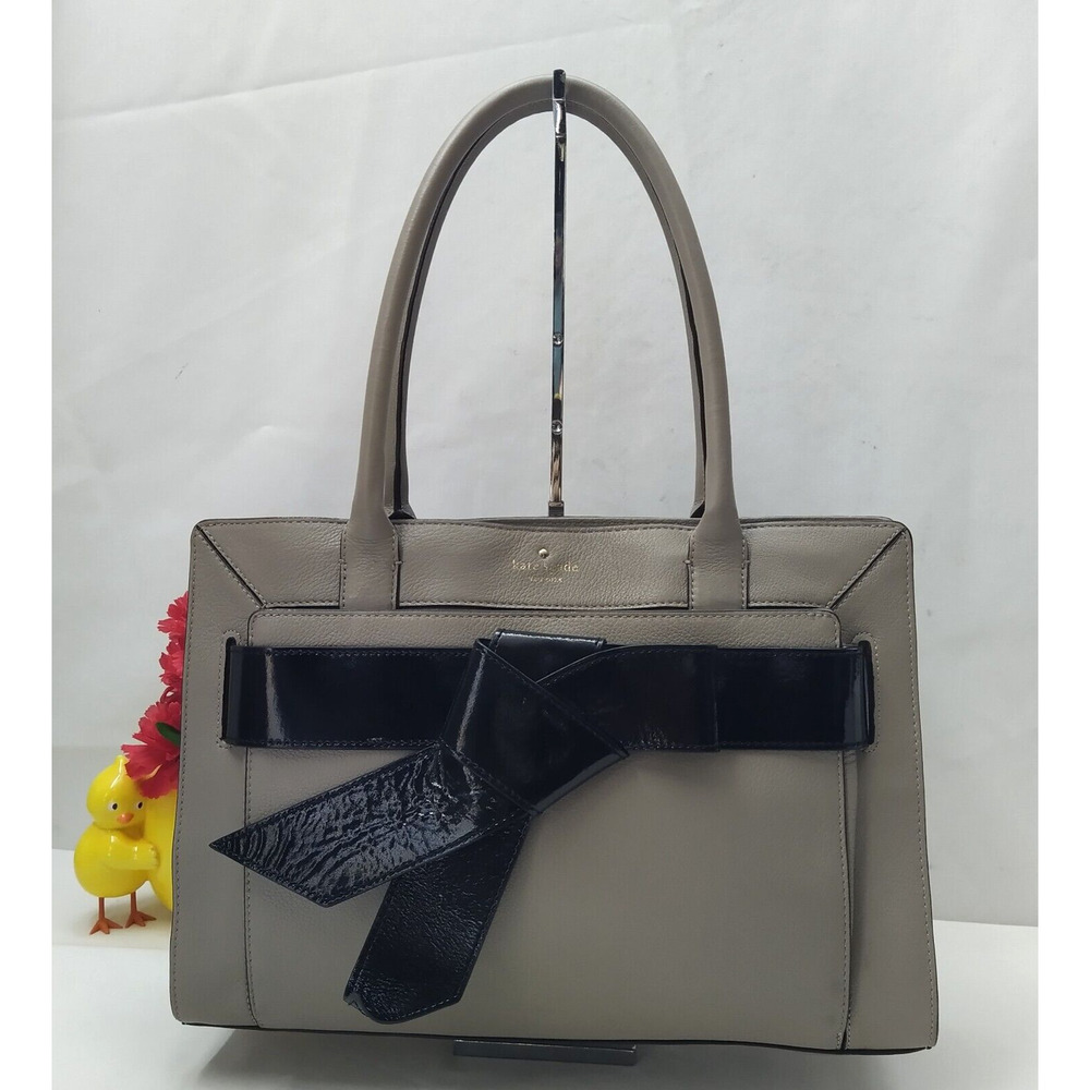 Kate Spade New York Gray Pebbled Leather Bow Top Handle Zipper Satchel Bag